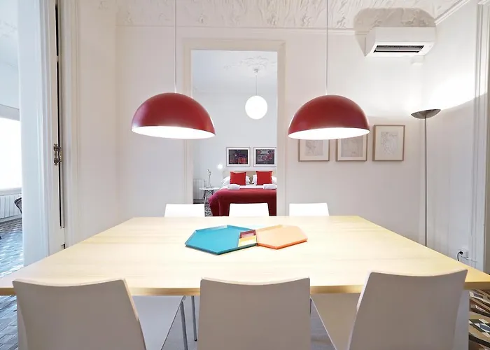 아파트 Suites4days Placa Catalunya Design *