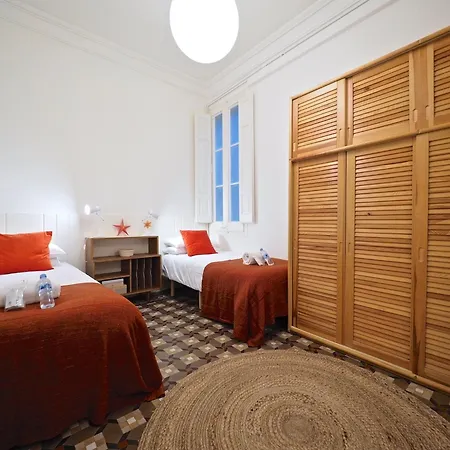 Suites4days Placa Catalunya Design Barcelona