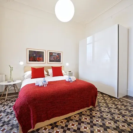 Suites4days Placa Catalunya Design Διαμέρισμα *
